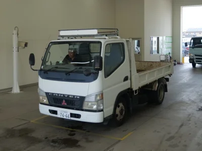 Mitsubishi Fuso Canter