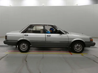 Nissan LAUREL SPIRIT