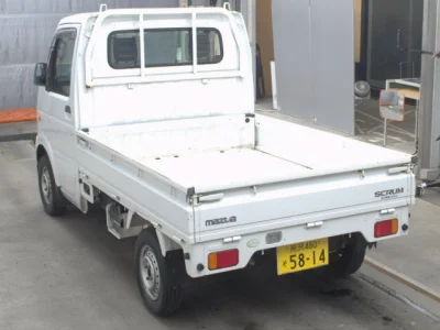 Mazda Scrum Truck
