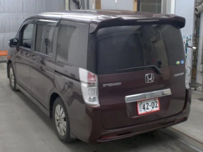 Honda STEP WAGON