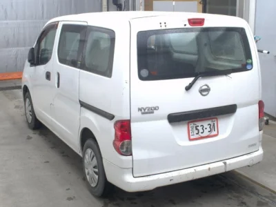 Nissan NV200