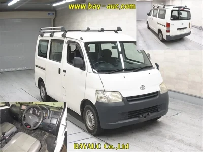Toyota LiteAce Van