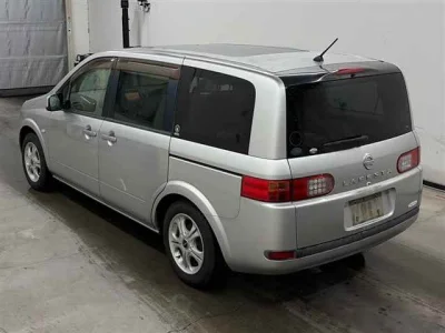 Nissan Lafesta