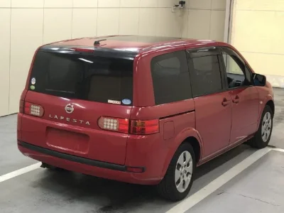 Nissan Lafesta