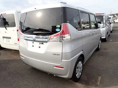 Suzuki Solio