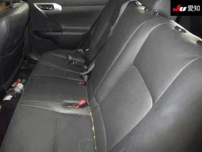 Lexus CT200h