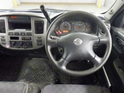 Nissan Caravan