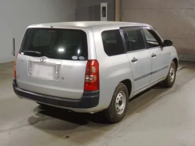 Toyota SUCCEED