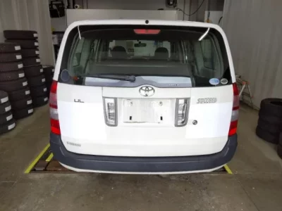 Toyota SUCCEED