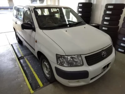 Toyota SUCCEED