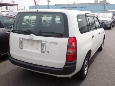 Toyota SUCCEED