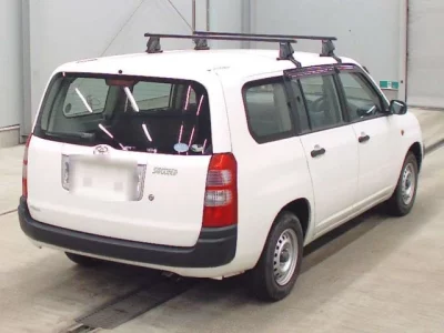 Toyota SUCCEED
