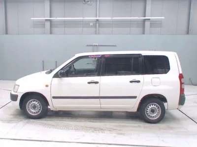 Toyota SUCCEED