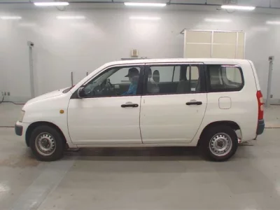 Toyota SUCCEED