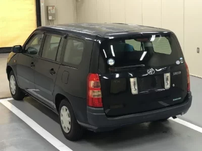 Toyota SUCCEED