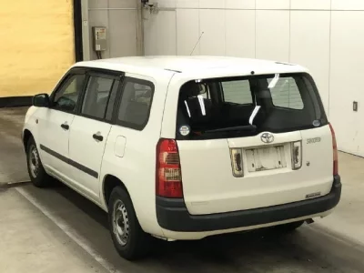 Toyota SUCCEED