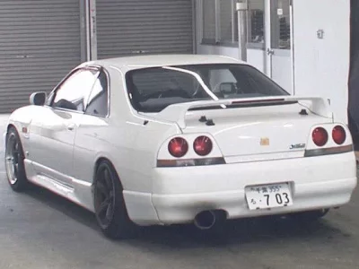 Nissan SKYLINE