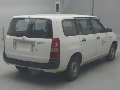 Toyota SUCCEED