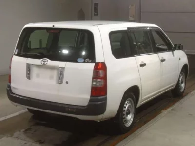 Toyota SUCCEED