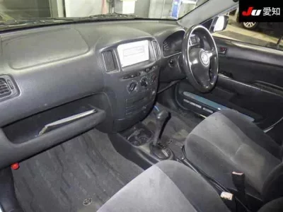 Toyota SUCCEED