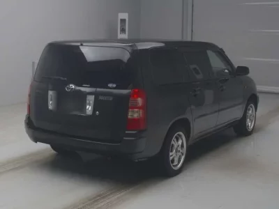Toyota SUCCEED