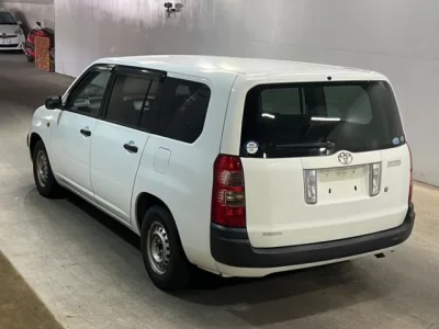 Toyota SUCCEED