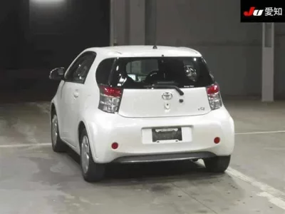Toyota IQ