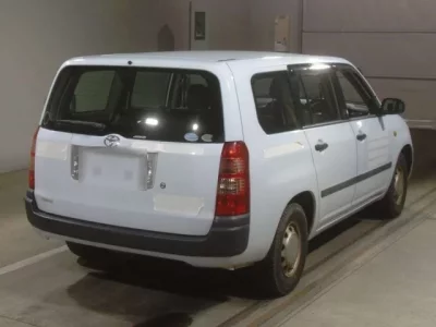 Toyota SUCCEED
