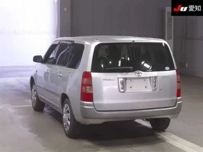 Toyota SUCCEED