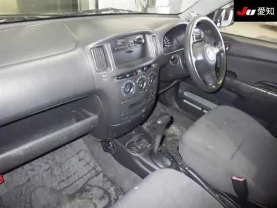 Toyota SUCCEED