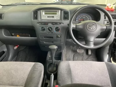 Toyota SUCCEED