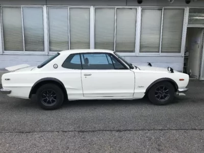 Nissan SKYLINE