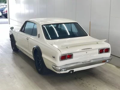 Nissan SKYLINE