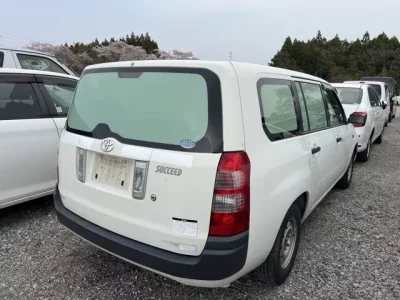 Toyota SUCCEED