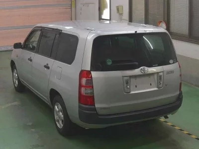 Toyota SUCCEED