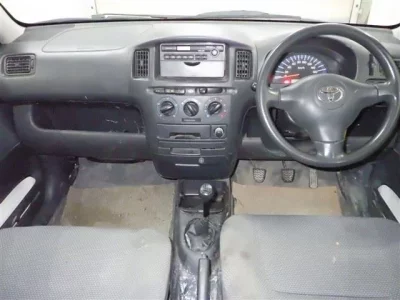 Toyota SUCCEED