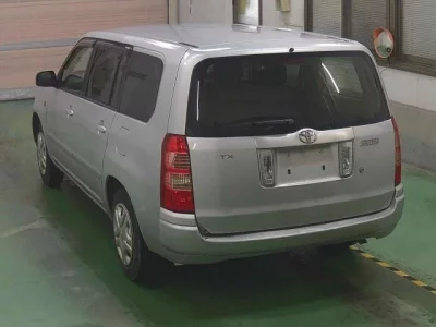 Toyota SUCCEED