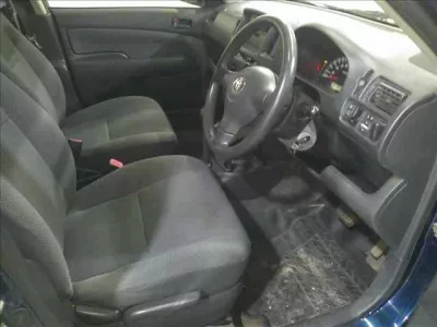 Toyota SUCCEED