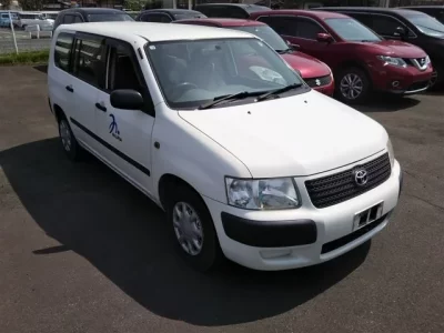 Toyota SUCCEED