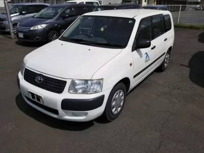 Toyota SUCCEED