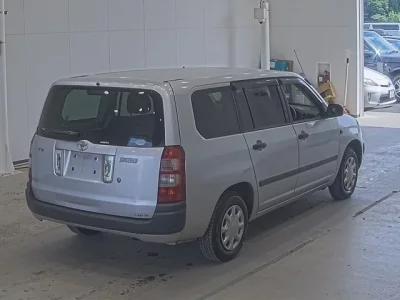Toyota SUCCEED