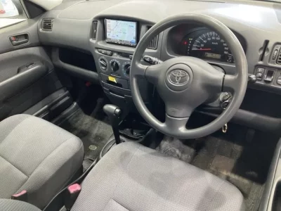 Toyota SUCCEED