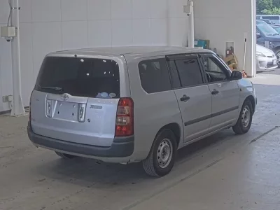 Toyota SUCCEED