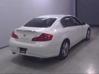 Nissan SKYLINE