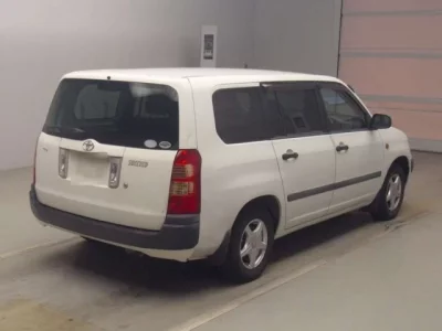 Toyota SUCCEED