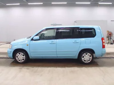 Toyota SUCCEED