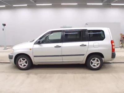 Toyota SUCCEED