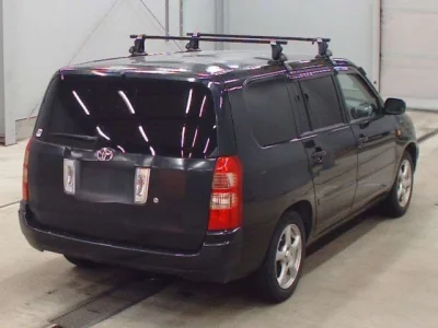 Toyota SUCCEED