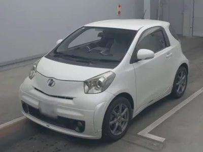 Toyota IQ