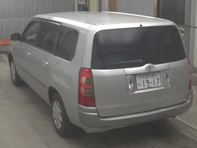 Toyota SUCCEED